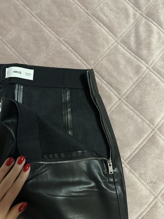 Чисто нов кожен клин MANGO – с етикет, размер S