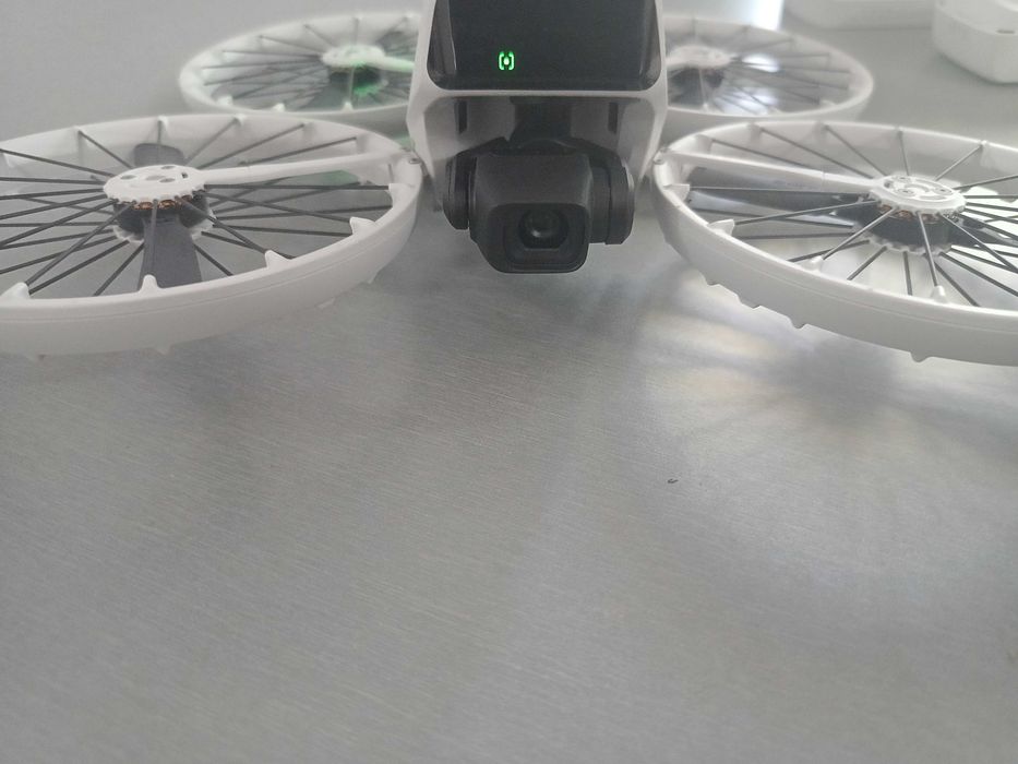 Dji Flip дрон за влогъри