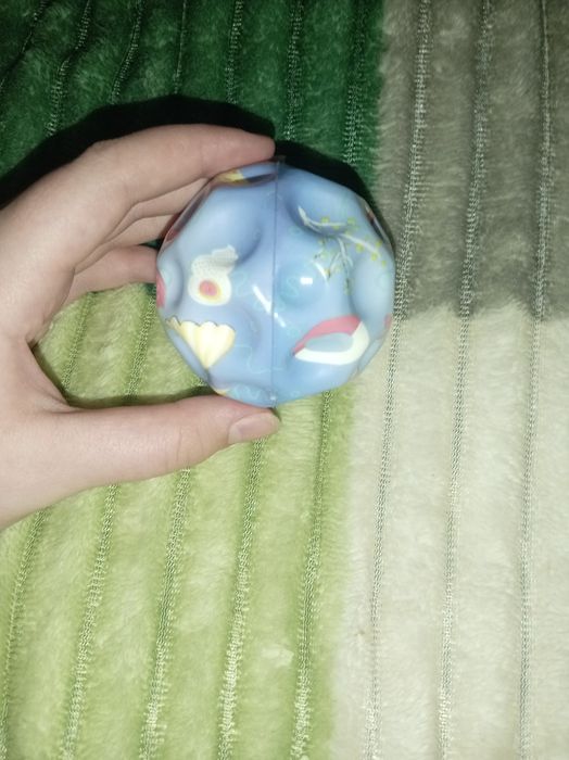 Маленький мячик — всего 500₸!