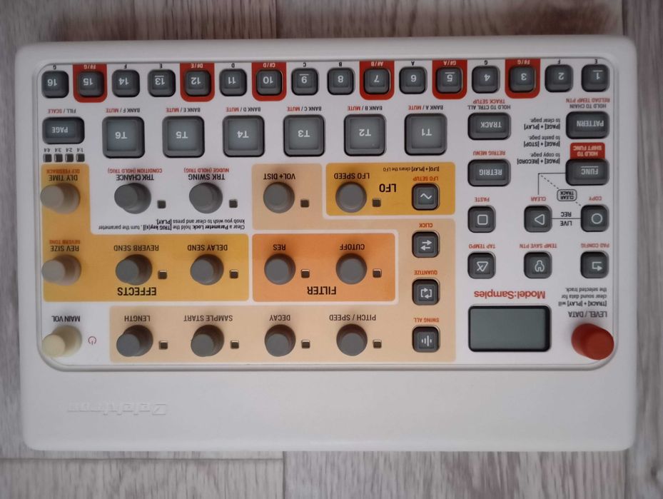 Elektron Model:Samples  Сэмплерный грувбокс