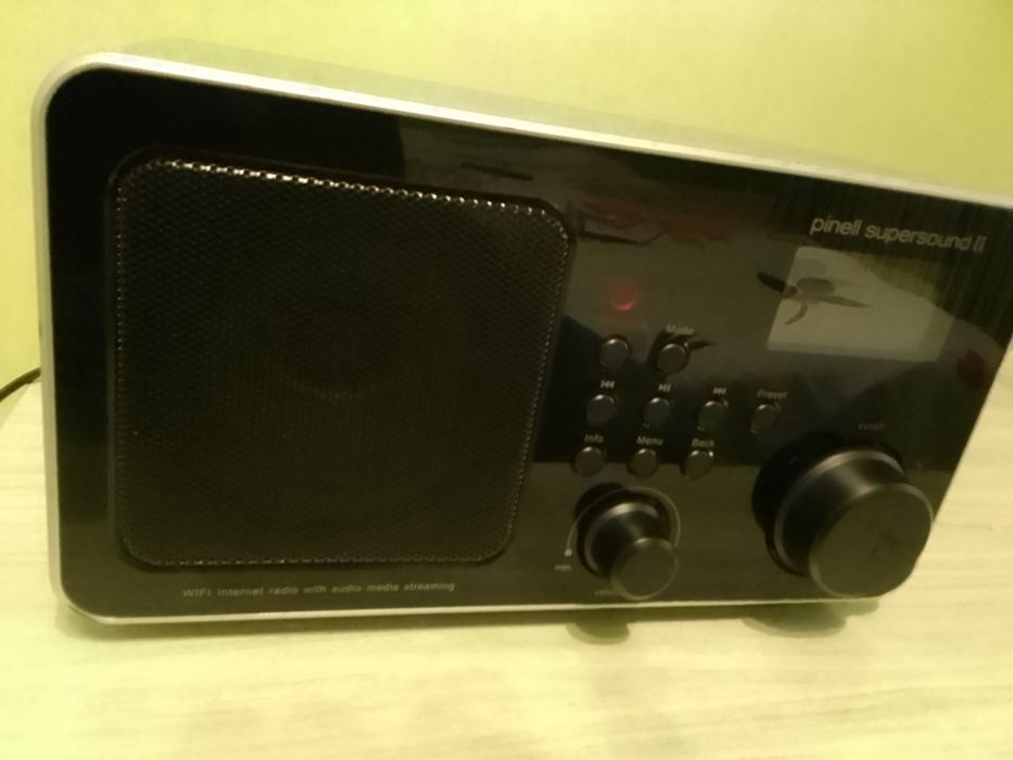 Vând radio internet