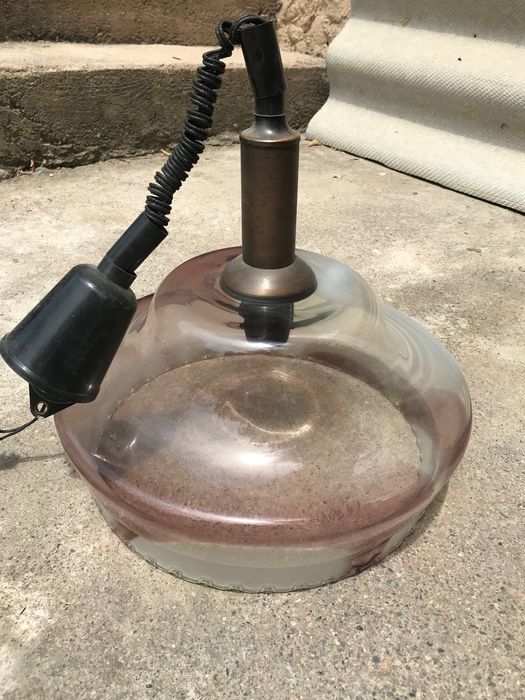 Продаю люстры для  зала, кухни  и балкона