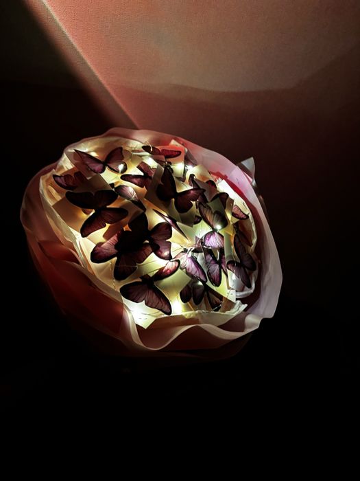 Розовый Букет из 31 бабочек