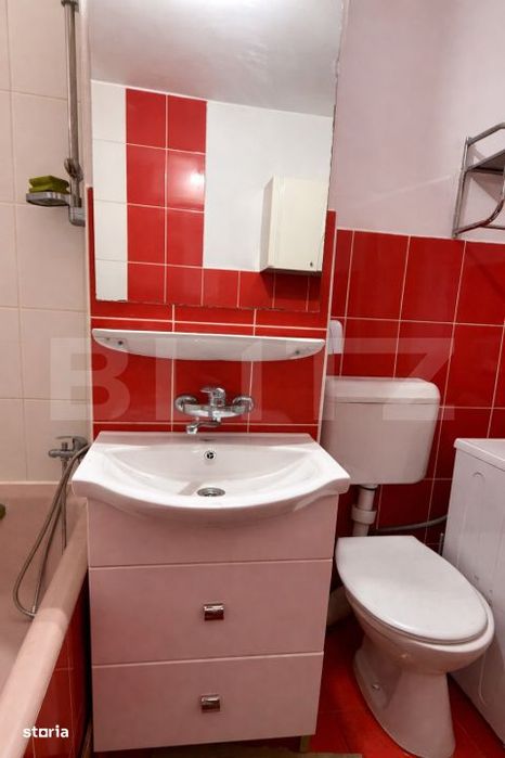 Apartament 3 camere, 70 mp, Sangeorgiu de Mures, zona Semicentrala