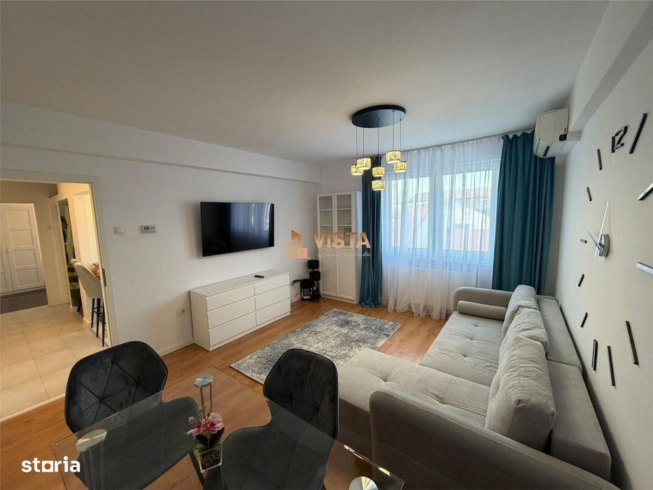 Exclusivitate, Apartament 2 camere decomandat, Centrul Civic, Brasov — fotografia 1