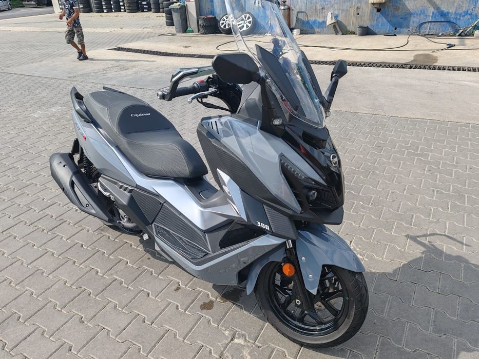 Vând Scuter Sym  Cruisym