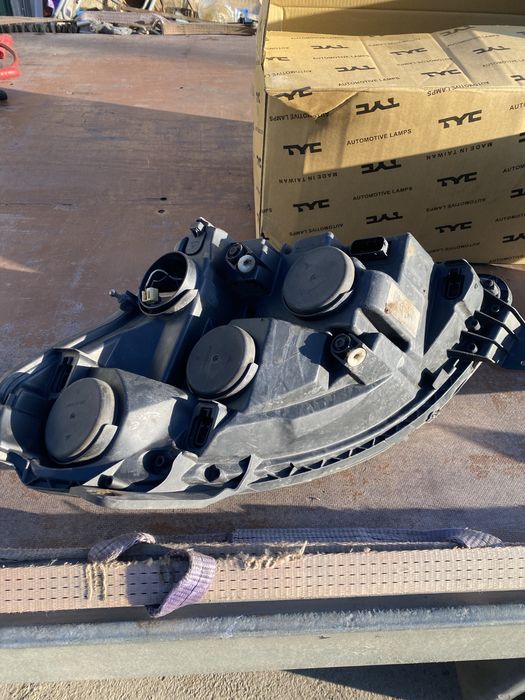 фарове за ивеко дейли 2007-11г