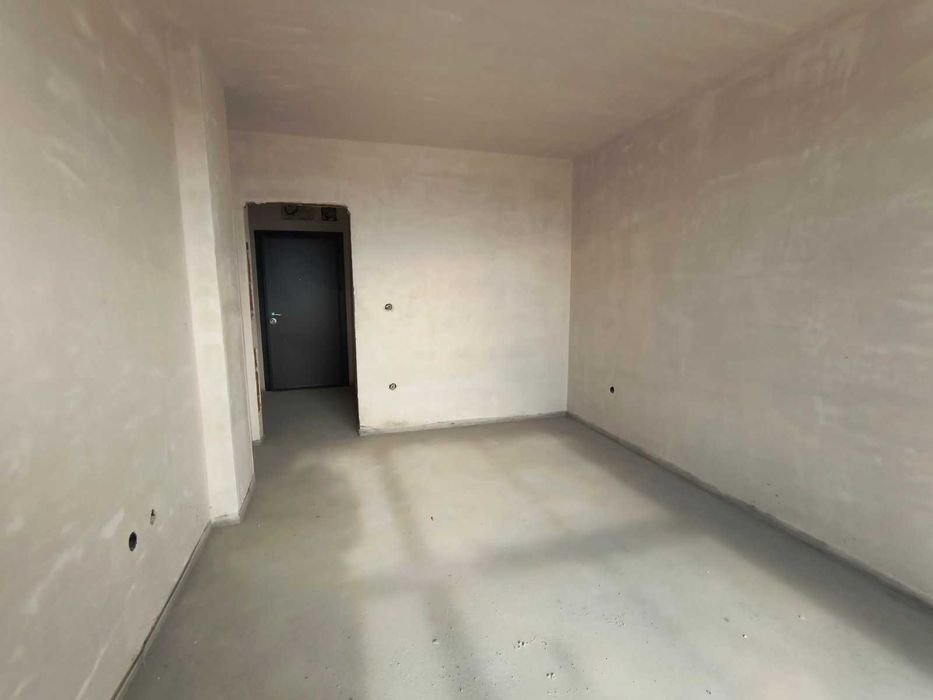 Двустаен апартамент/ Кючук Париж