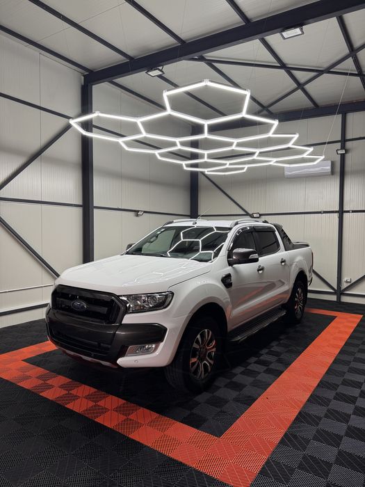 Detailing Auto Profesional / Polish Auto / Reconditionari Auto