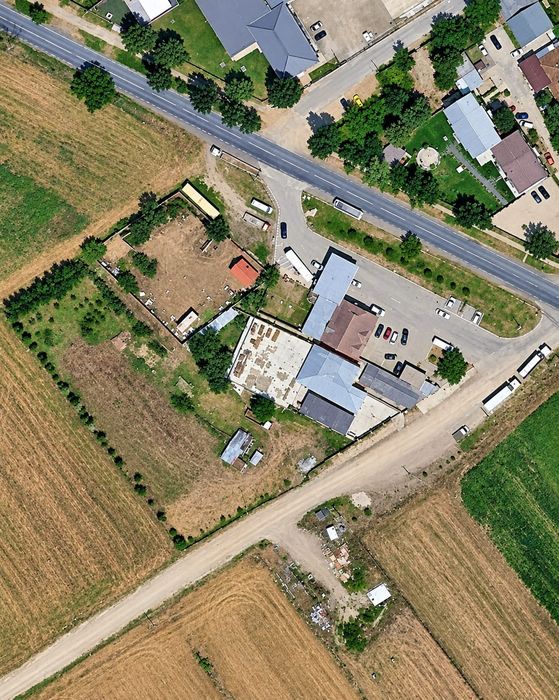 Teren de vânzare