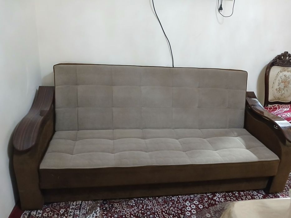 Yangi divan. Диван раскладной Deyarli ishlatilmagan Янги диван
