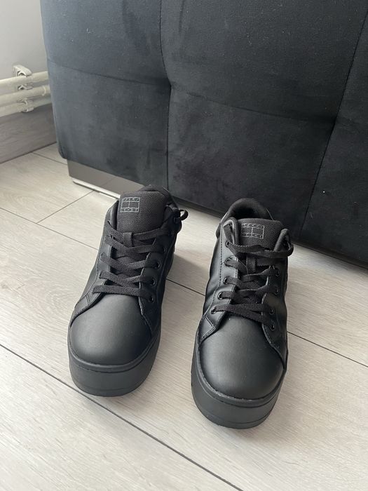 Adidasi Tommy Jeans