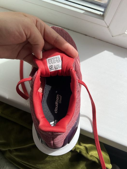 Adidasi adidas alergare/sport