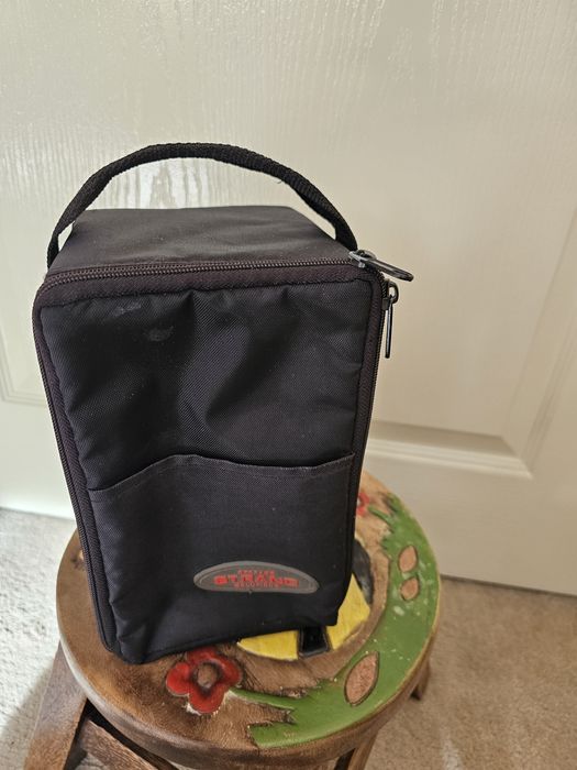 Оригинални компакт дискове от лична колекция