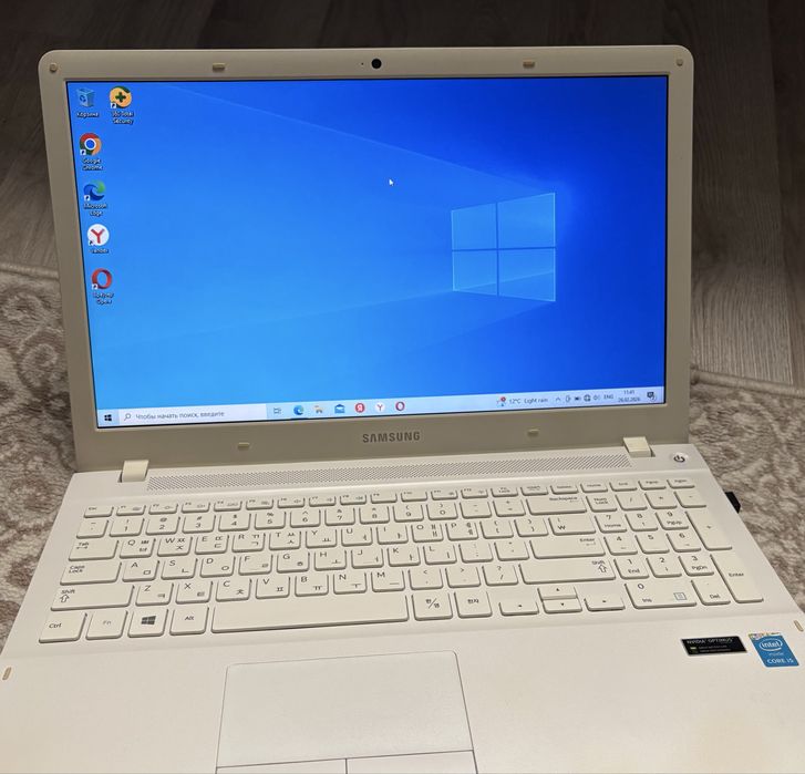 Noutbuk samsung!!!