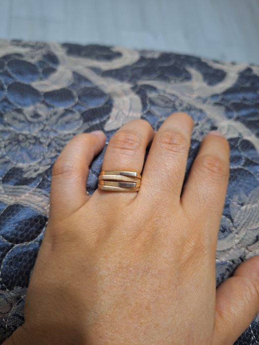 Золотой комплект 10.38 гр