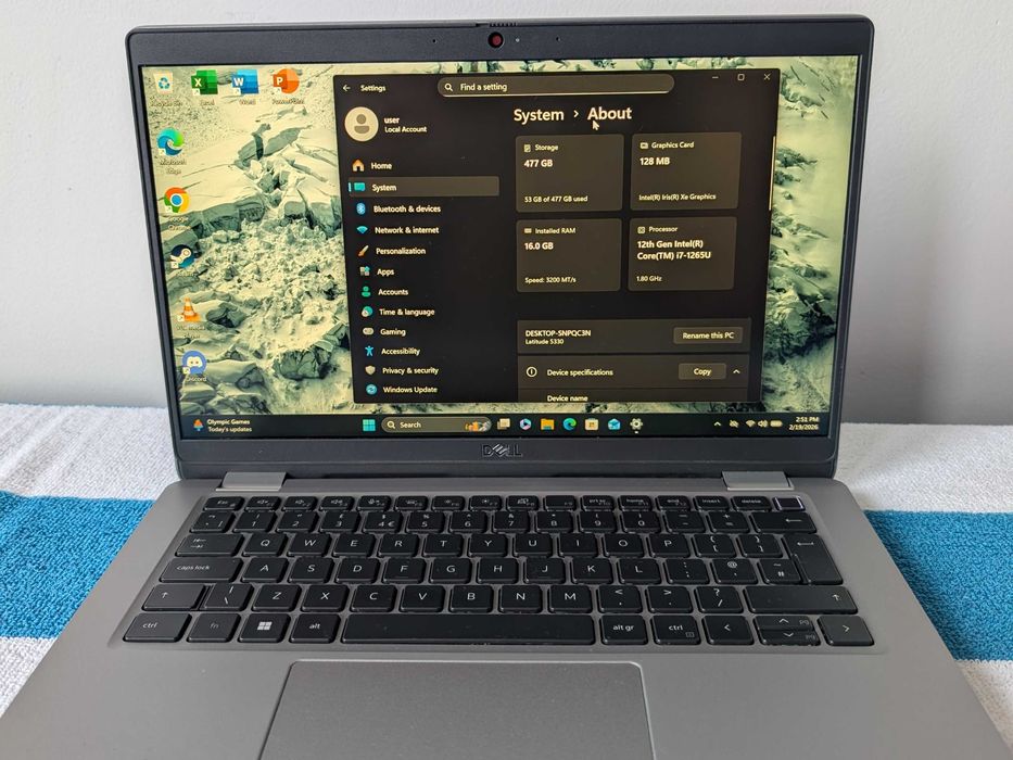 Laptop Dell Latitude 5330 | i7-1265U | 16GB | 512GB + Geanta si Mouse