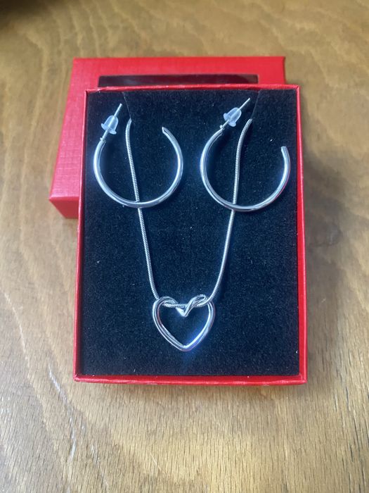 Set lantisor si cercei