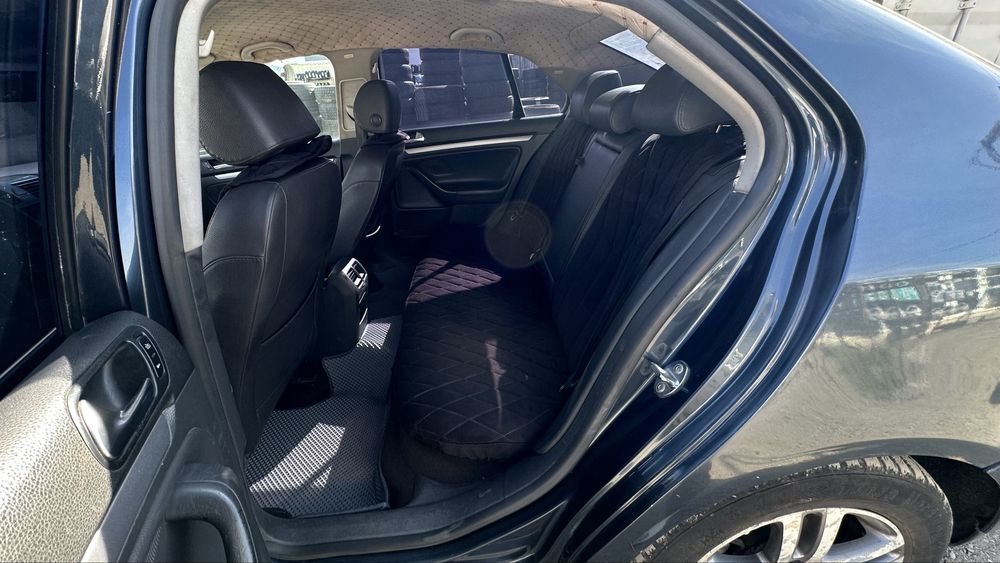 Volkswagen Jetta 5 2.5