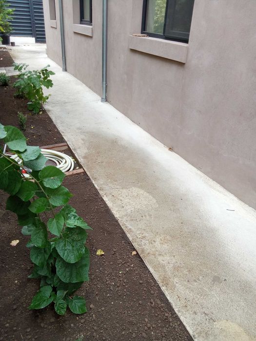 Casa Parter cu Etaj zona centrala