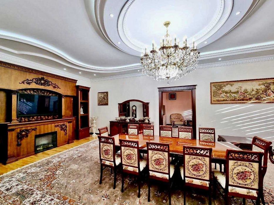 ул. Севастопольская "Саёхат" 10 соток евро дом 4 уровня 9 комнат !