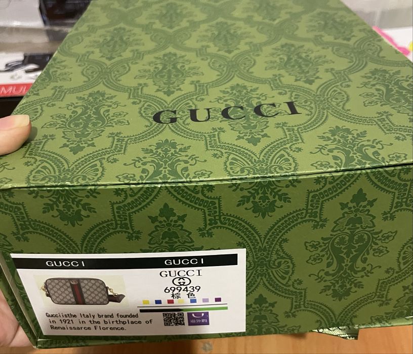 Новая сумка гуччи оригинал.