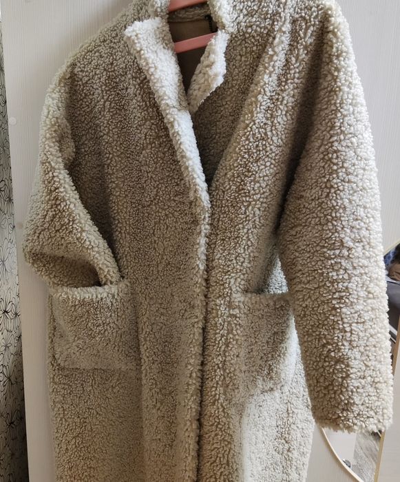 Шубка в отличном состоянии.