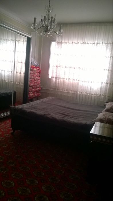 Kvartira sotiladi yaxshi joydan