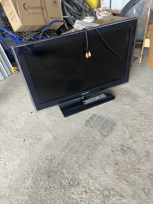 телевизор Samsung