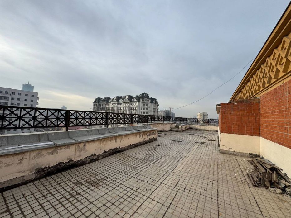 Gabus terassa bilan Nukus kocha, korobka Габус 200м2 с терассой