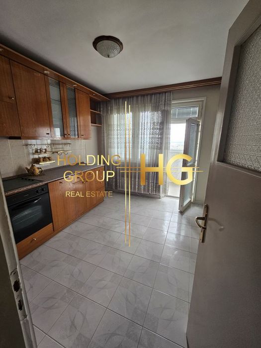 Продава се Четиристаен апартамент в Варна, Лятно кино Тракия - 110 кв.м за 1628 €/кв.м - Снимка #9