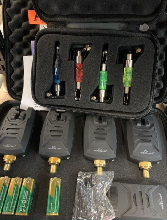Set Avertizori senzori 4 + 1 penar + Hangere 4 cu penar WindBlade