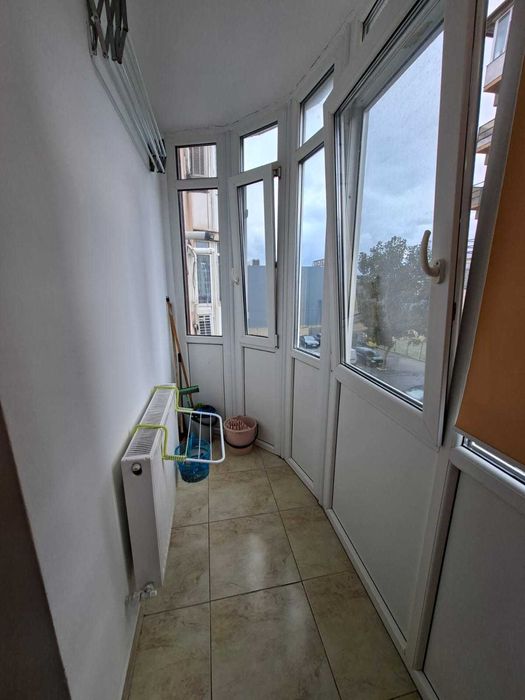 inchiriez apartament 2 camere zona VIVO CONSTANTA