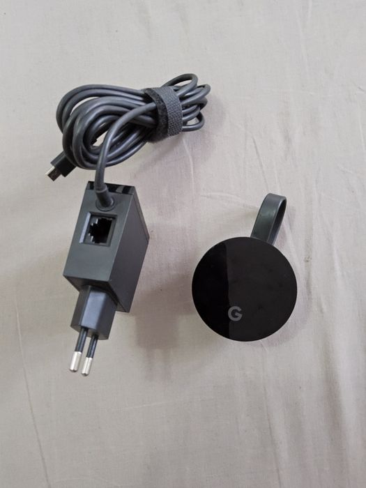 Google chromecast ultra 4k model nc2-645-d