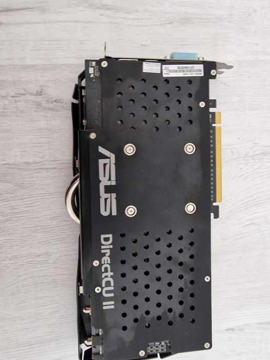 ASUS R9 290X DirectCU II 4GB