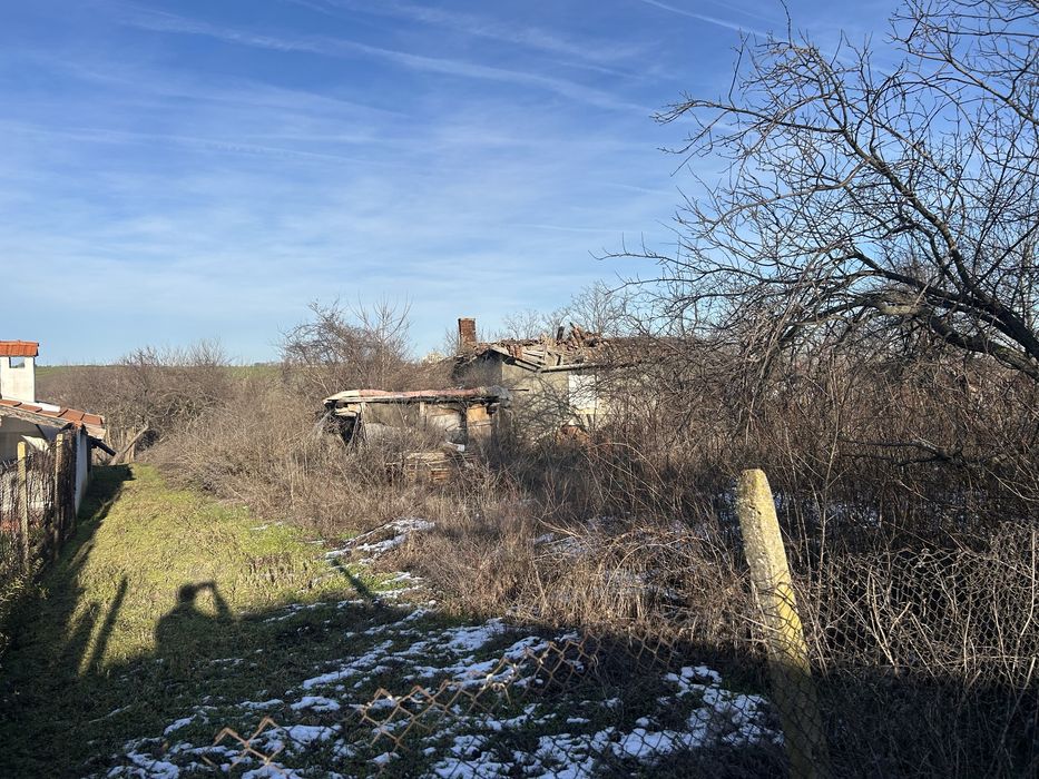 Продава се Парцел в с. Калипетрово, Област Силистра - 1050 кв.м за 12 €/кв.м - Снимка #2