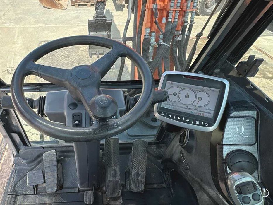 Колесный экскаватор Doosan DX57 W-5