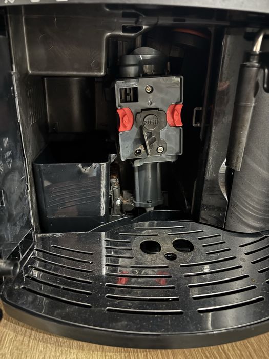 Espressor automat Delonghi Magnifica ESAM 300.B