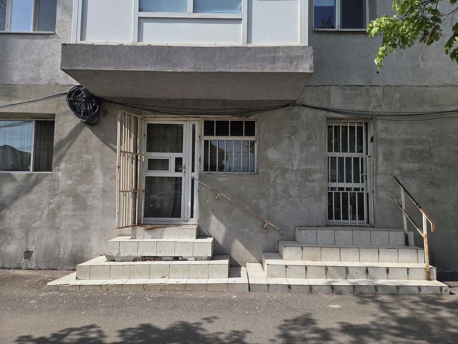 Spațiu comercial 51 mp – Splaiul Mihai Viteazu – parter, stradal
Închiriez spațiu comercial 51 mp utili, situat la parter de bloc, stradal, pe Spla