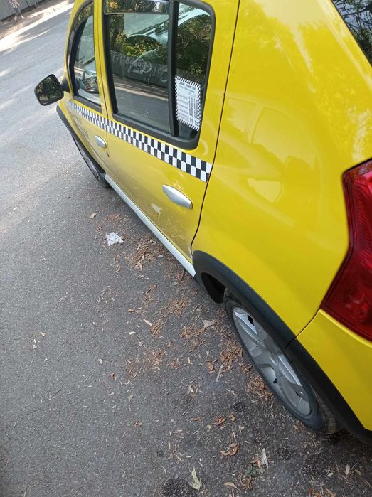 Дачия Сандеро Stepway