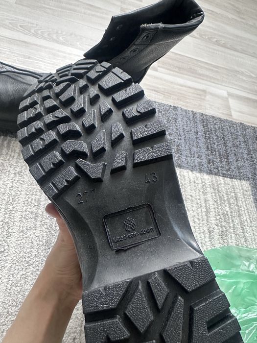 Мужская обувь    .