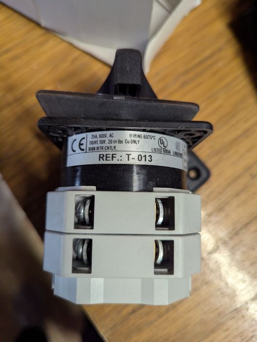 Comutator Cu Came 3 Poli 60° si 32 A