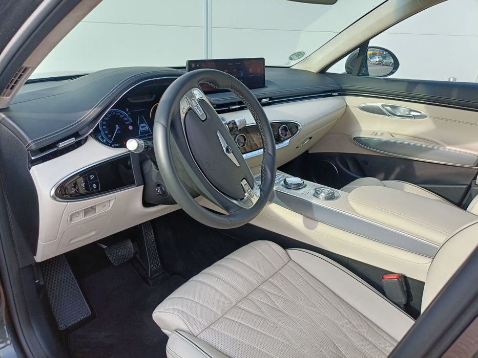 Genesis GV70 2.5T 305 CP
