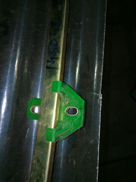 Macara geam Volkswagen Golf 2