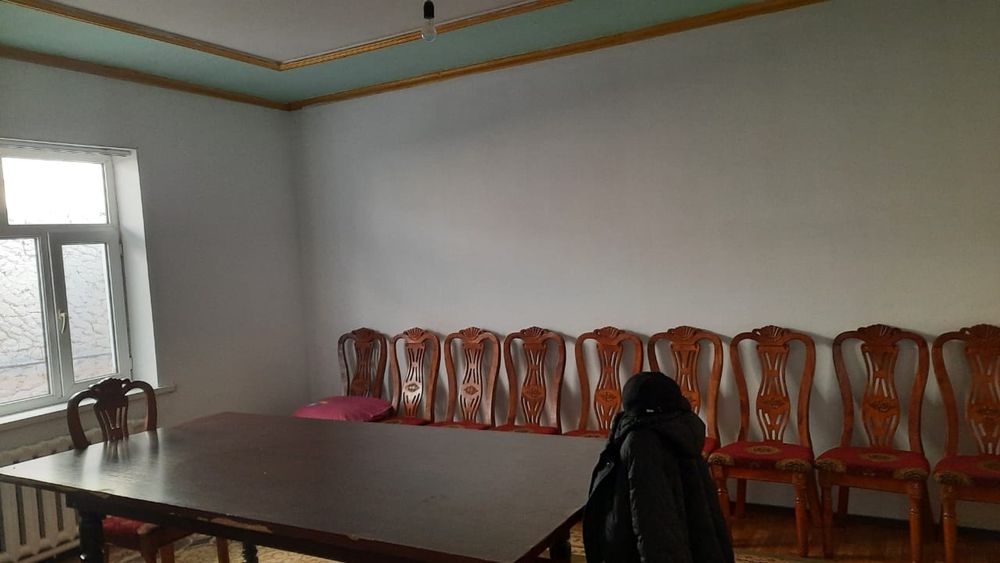 Үлкен үй сатылады