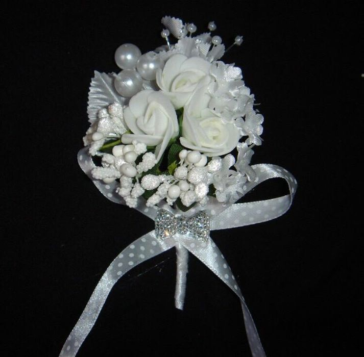 Продам бутоньерки