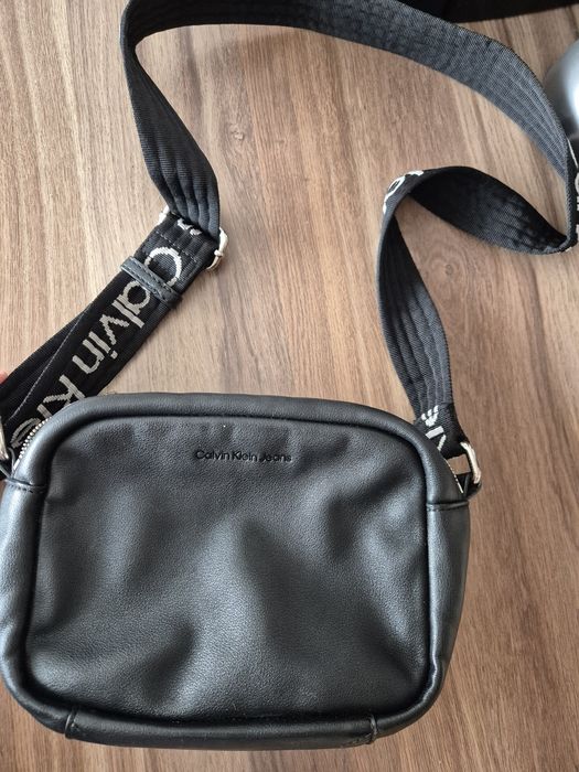Дамска чанта Calvin Klein