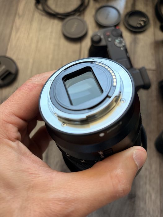 Sony A6700 Body cu accesorii si Obiectiv E 16-55mm f2.8 G SEL1655G