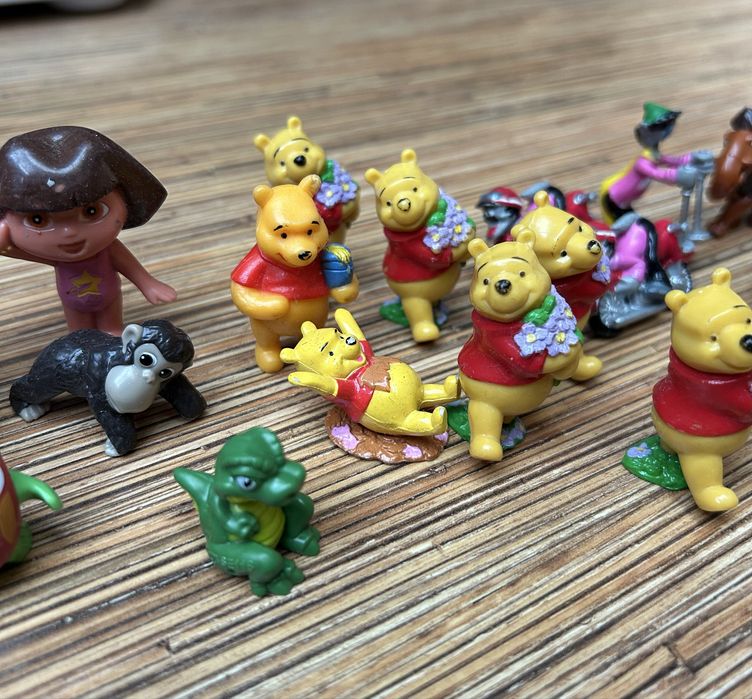 Стари играчки от kinder яйца и други