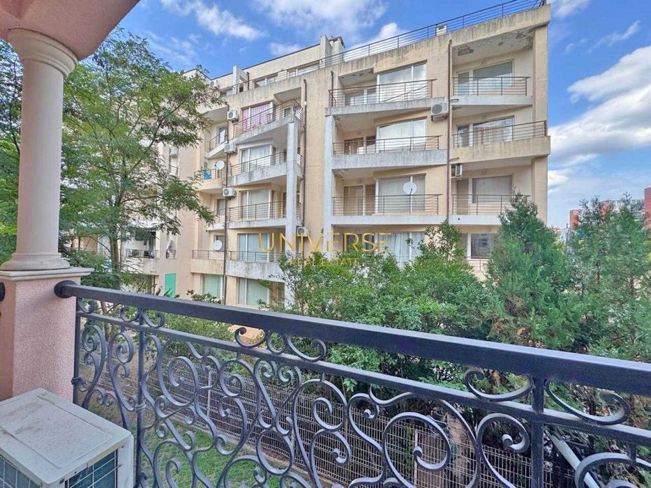 Продава се Двустаен апартамент в к.к. Слънчев бряг - 35 кв.м за 1900 €/кв.м - Снимка #9